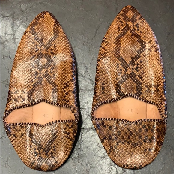Moroccan Shoes - Handmade Snake Skin Moroccan Pointy Babouche Shoes